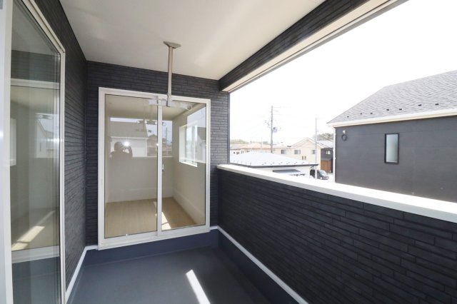矢吹町一本木第6　　　6号棟　　　善郷小学校、矢吹中学区のバルコニー