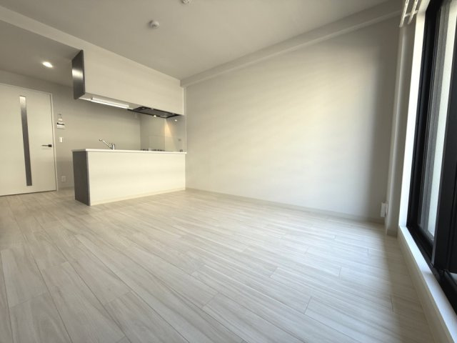 【居間・リビング】Alivis三国本町