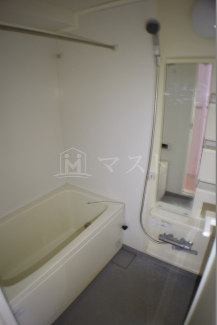 KDXレジデンス本町橋の浴室