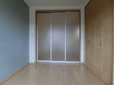 【寝室】 | TKアンバーコート羽衣