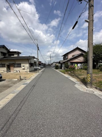 土地　白菊町4丁目の前面道路含む現地写真|北側道路