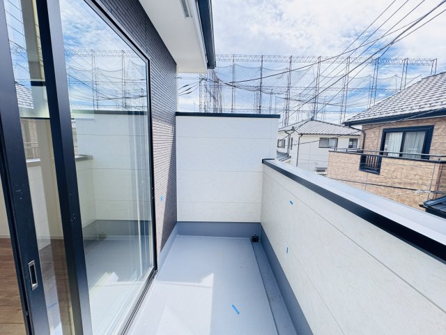 松戸市栄町６丁目新築戸建（栄町８期）のバルコニー|寝室前バルコニー