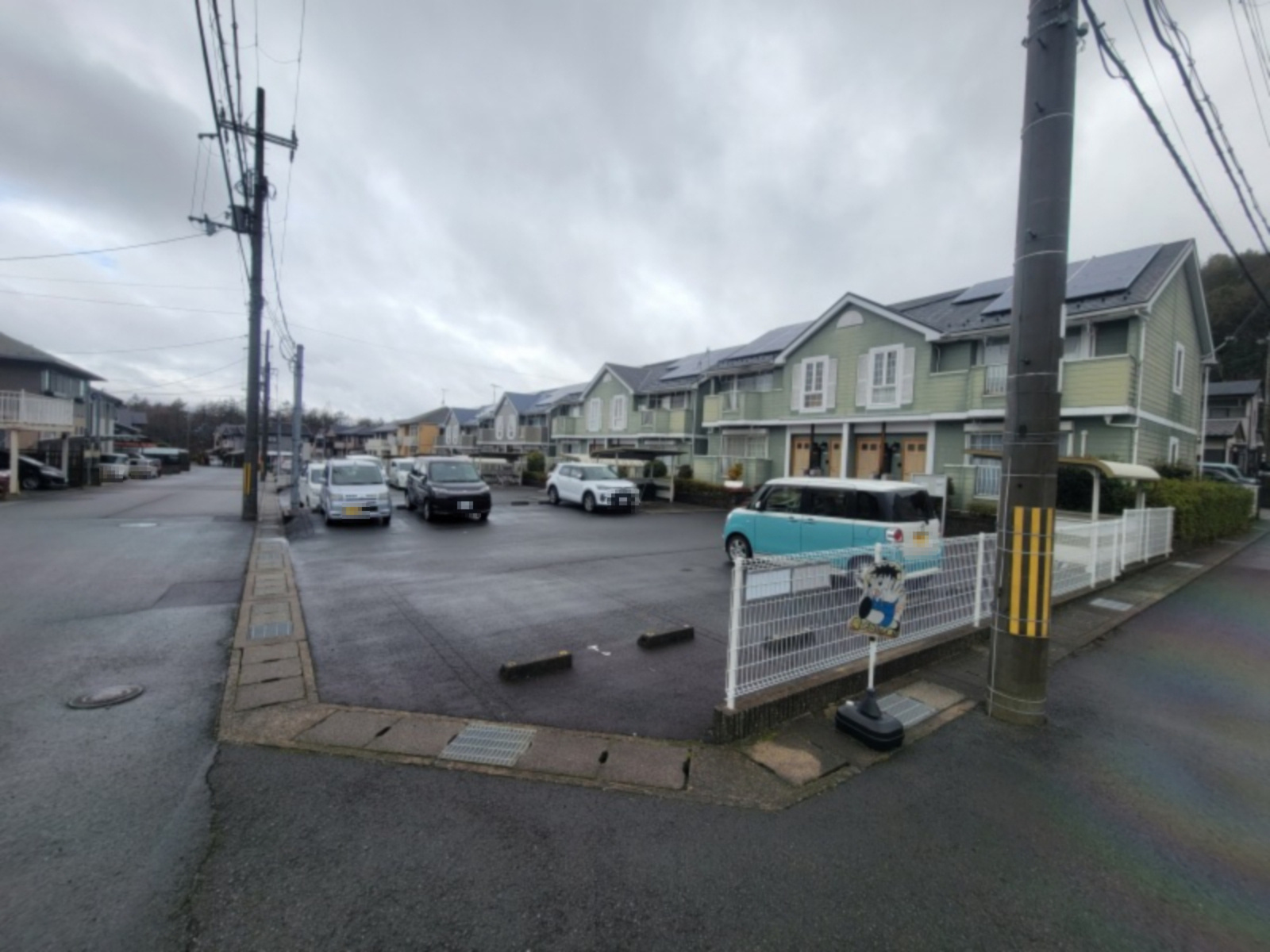 敷地東南角側より