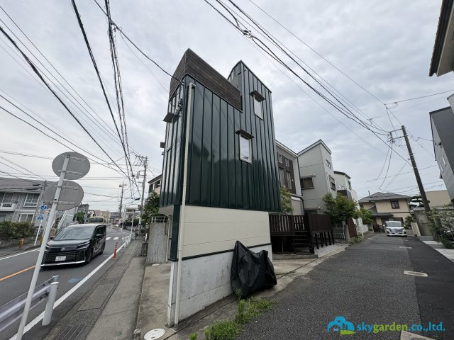 茅ヶ崎市本村４丁目　中古戸建　全１棟の外観
