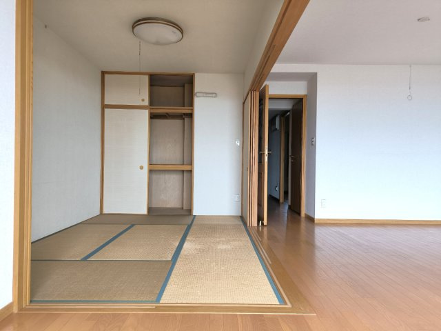 海見え！「マイキャッスル葉山」3階の和室