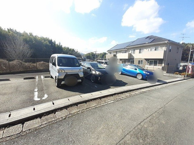 【駐車場】 | ヴィラ・サクラⅡ | 駐車場があります