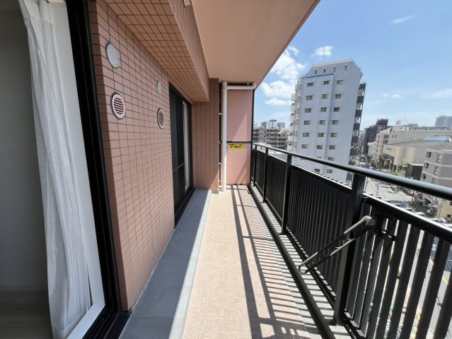 【バルコニー】