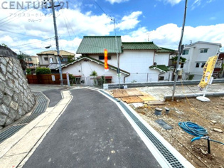 前面道路含む現地写真