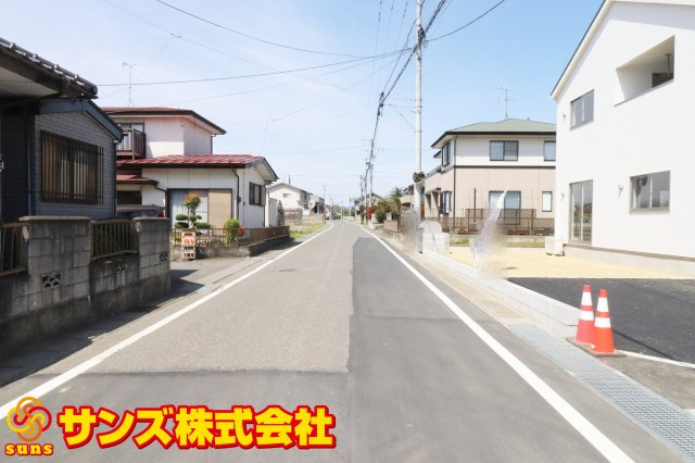 矢吹町一本木第6　　　7号棟　　　善郷小学校、矢吹中学区の前面道路含む現地写真|南側全面道路