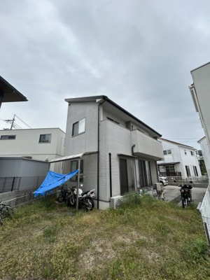 【庭】 | 東広島市八本松飯田八丁目　戸建 | 対面式カウンターキッチン　広い庭付対面式カウンターキッチン　