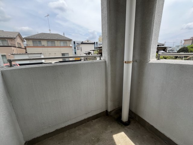 小山サンハイツのバルコニー|DK横バルコニー