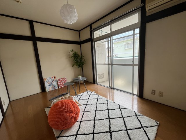 小山サンハイツの洋室|洋室（家具はステージング用）