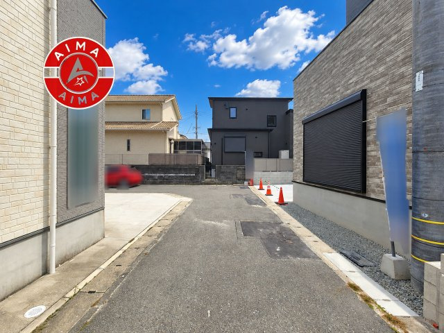 福岡市早良区野芥8丁目第4-1棟（1号棟）　の外観|前面道路含む現地の写真です。