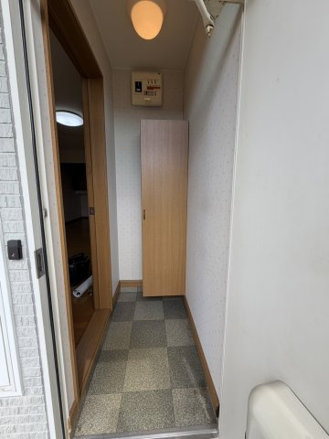 アルハ2000の玄関