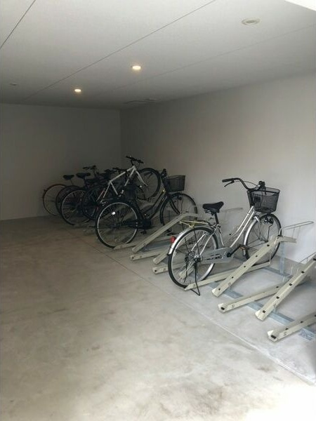 プログレッソ八田のその他共用部分|駐輪場です