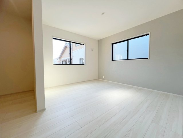 吉田町住吉13期　新築戸建の洋室