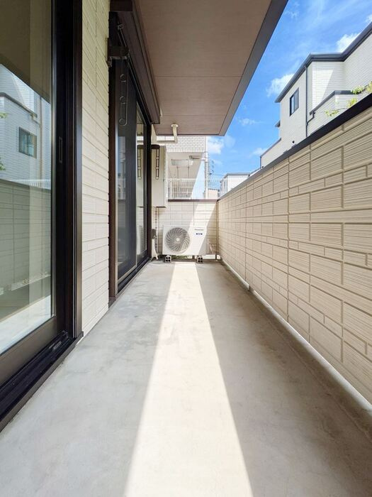 さいたま市中央区下落合２丁目の賃貸マンションのバルコニー