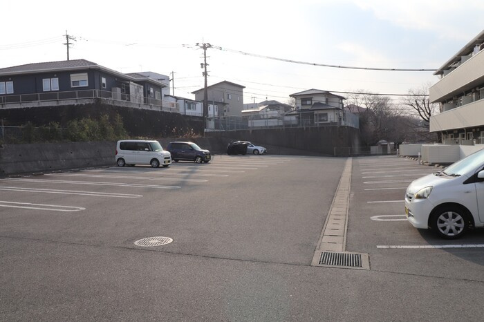 ハイムセラ菊陽　Ａの駐車場