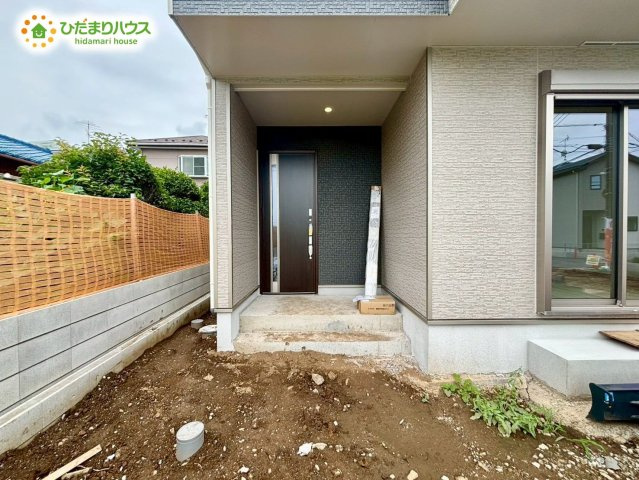 野田市山崎2071番　新築戸建　A号棟の玄関|いらっしゃいませ～