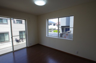 【洋室】 | 【仲介手数料無料！！】稲城市平尾2丁目　リフォーム済み戸建て　4499万円