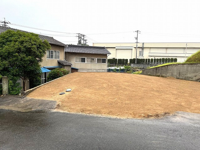 浅口郡里庄町大字浜中の売地