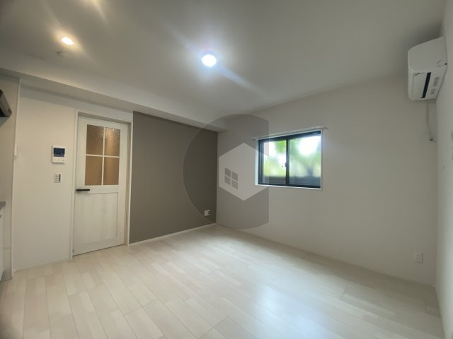 Luis Apartment 長瀬ノールの洋室