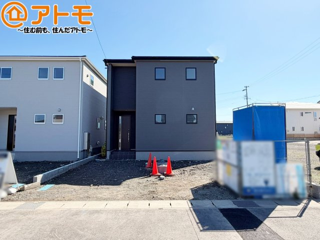 【駐車場】 | 焼津市石津3期　新築戸建　1号棟 | 並列3台の駐車スペースです♪