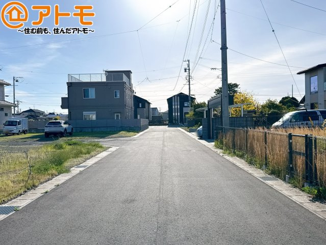 【前面道路含む現地写真】 | 焼津市石津3期　新築戸建　1号棟