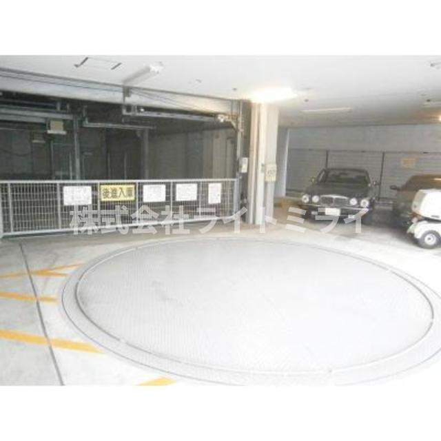 パークアクシス本郷の杜の駐車場| 