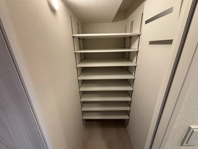 【収納】プレディアコート西日暮里