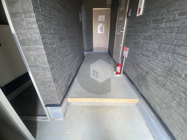 Luis Apartment 長瀬ノールのロビー