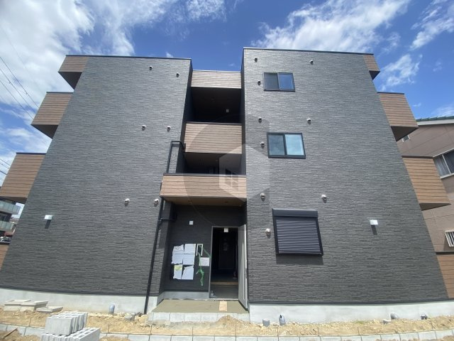 Luis Apartment 長瀬ノールの外観