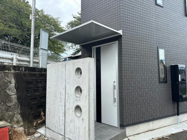 Via Lactea桜Baceのエントランス