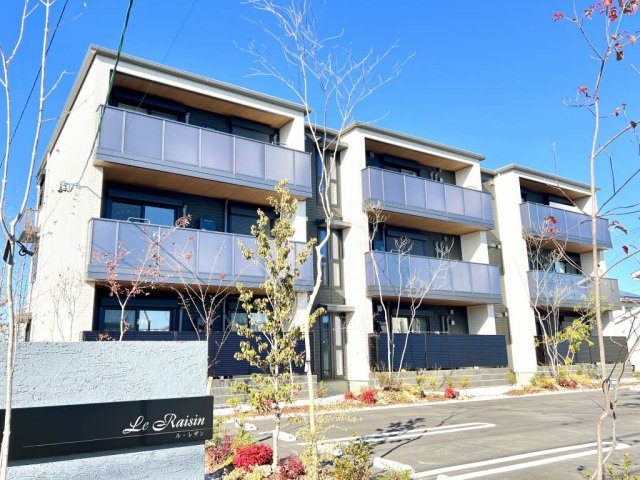 ル・レザンの外観