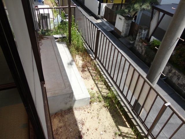 ハイツ旭が丘の庭
