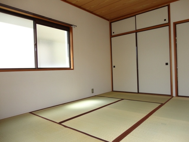 ハイツ旭が丘の寝室