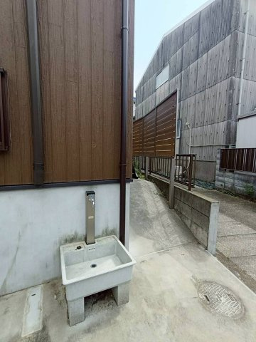 三郷市　戸ケ崎5丁目　中古戸建の設備|あると便利な外水栓