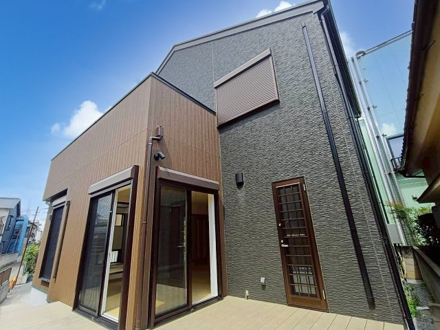 三郷市　戸ケ崎5丁目　中古戸建の外観|外観です