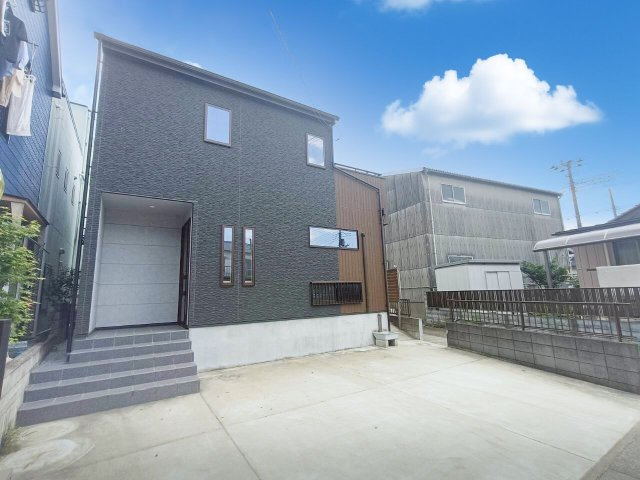 三郷市　戸ケ崎5丁目　中古戸建