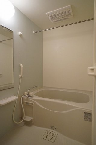 メゾン丸友の浴室|きれいなお風呂です