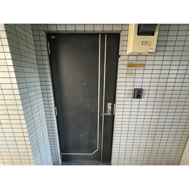 かさまビル9の玄関|落ち着いた玄関です
