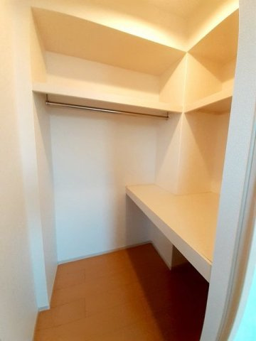 メゾン　アンジュ　Ⅰの収納|専用の収納スペースです