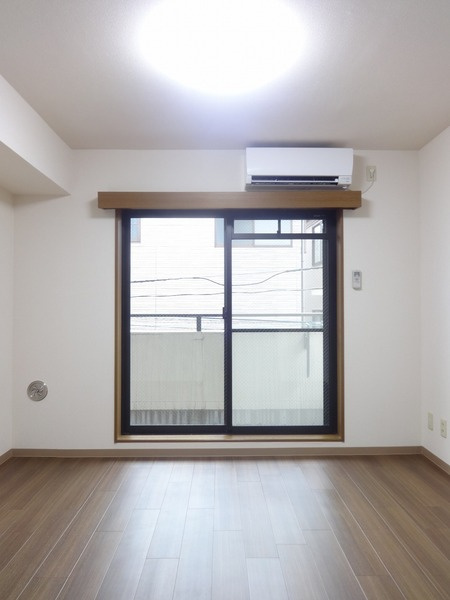 世田谷区上馬２丁目の賃貸マンションの居間・リビング