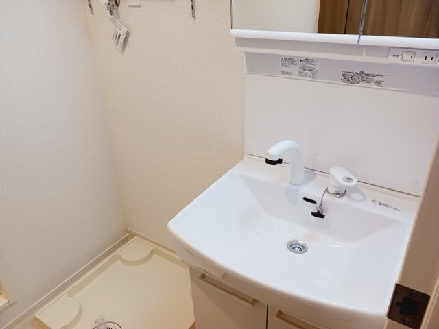 スプリング　サニーの洗面所|忙しい朝には欠かせない洗面所です