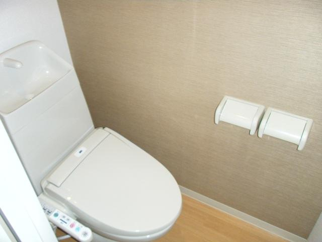 グレーシアのトイレ|シャワー付トイレ