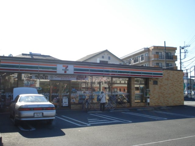 サウダージの周辺|セブンイレブン狭山東三ツ木店まで398ｍ