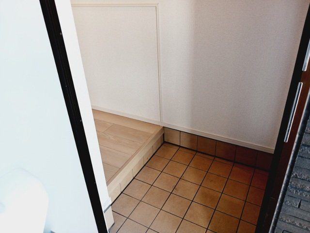 クレッセント毛呂山の玄関|毎日通る玄関はこちらです