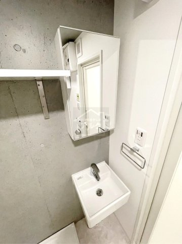 Ludens沼袋FRの独立洗面台