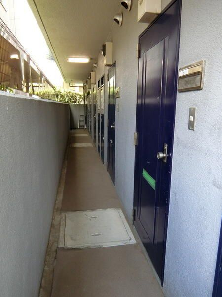 ＳＮＪ洋光台の玄関