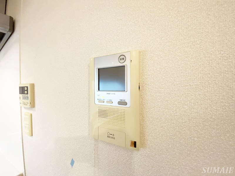 パークアクシス滝野川のセキュリティ|モニター付きインターホンです☆